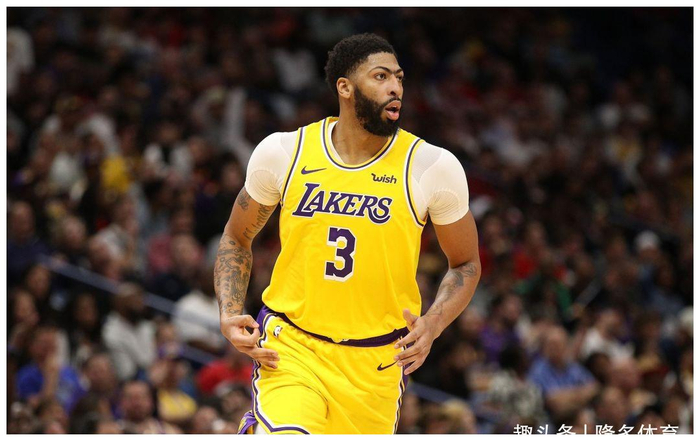 意大利横扫塞内加尔,佩德里打破历史纪录 意大利横扫塞内加尔,佩德里打破历史纪录