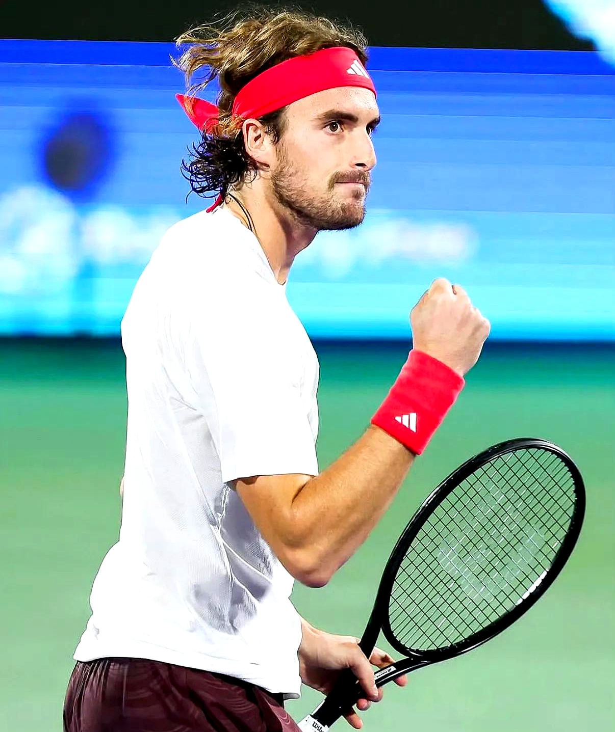 关于欧洲网球队完胜日本网球队，兹维列夫送出助攻的信息