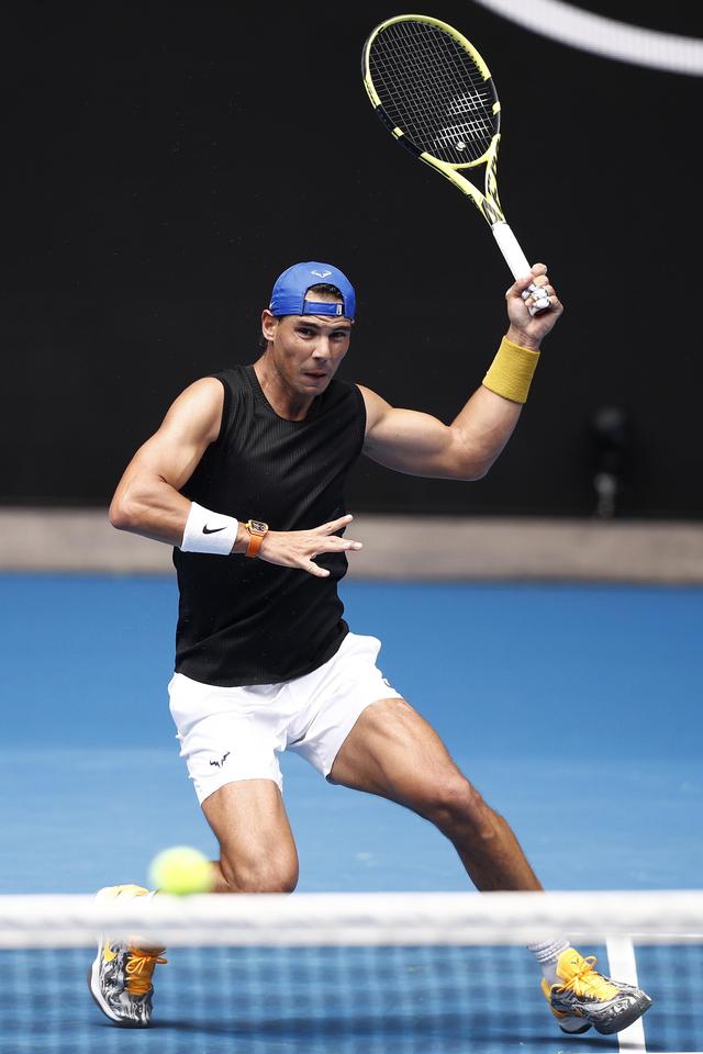 关于德国网球队轻取西班牙网球队,纳达尔惊艳世界的信息 关于德国网球队轻取西班牙网球队,纳达尔惊艳世界的信息