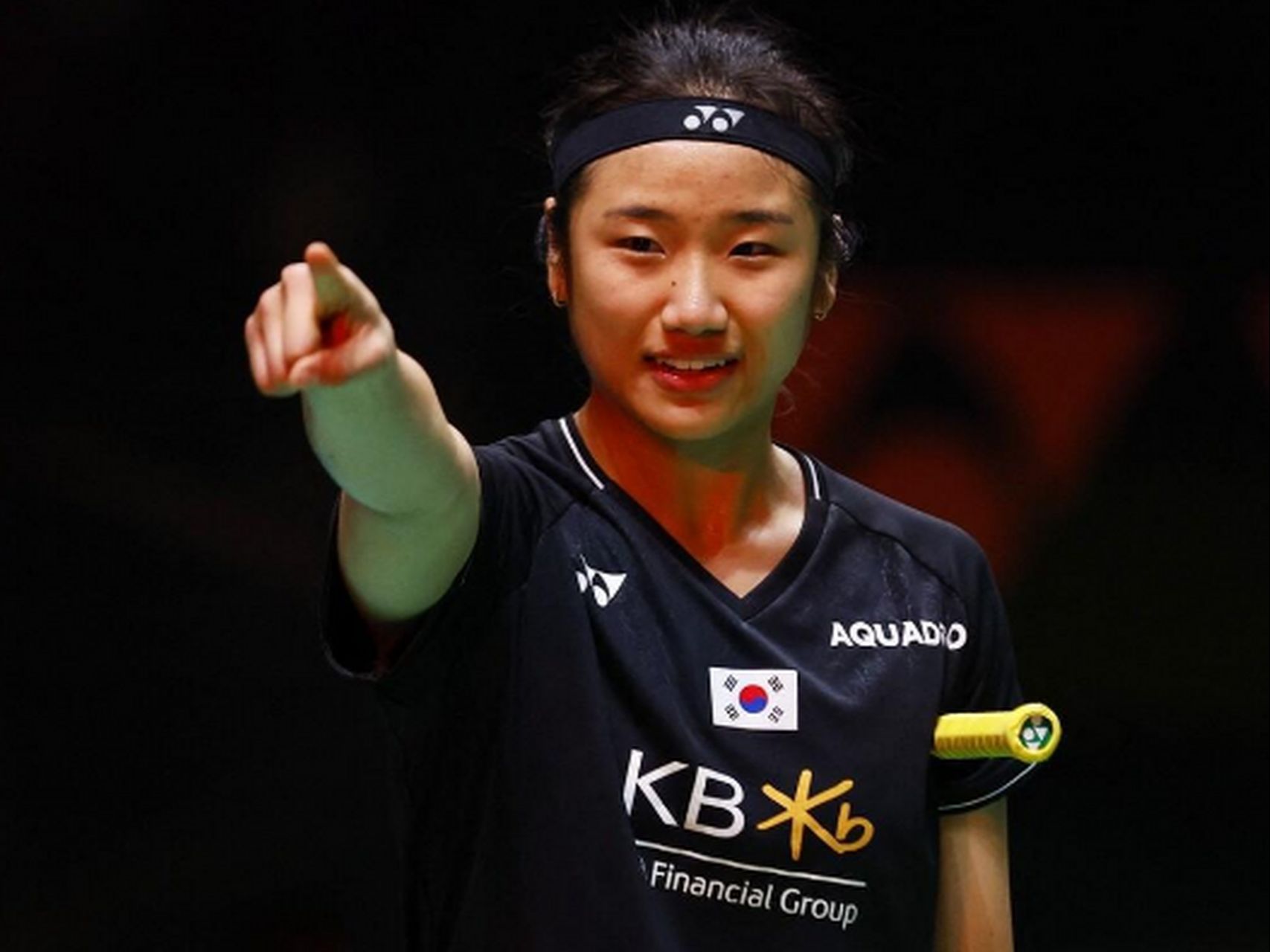 包含英格兰羽毛球队血洗日本羽毛球队，戴资颖统治全场的词条