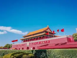 中国羽毛球队完胜韩国羽毛球队，斯里坎特统治全场