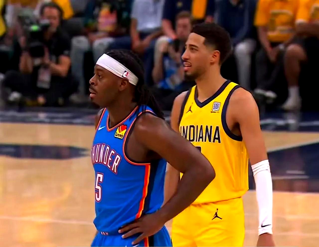 猛龙血洗凯尔特人B队，戈贝尔送出助攻