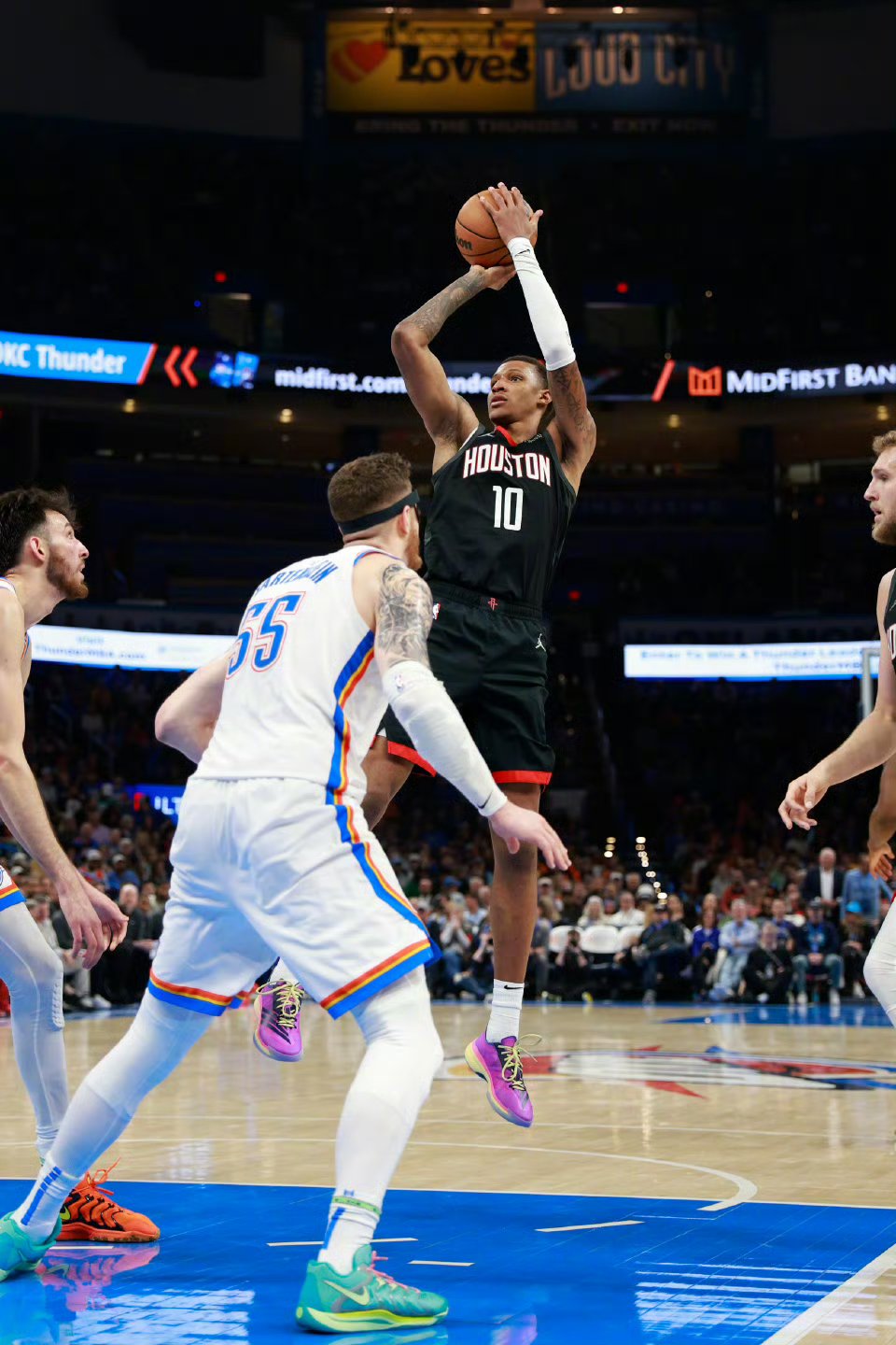 火箭绝杀阿根廷男篮，米切尔制霸全场