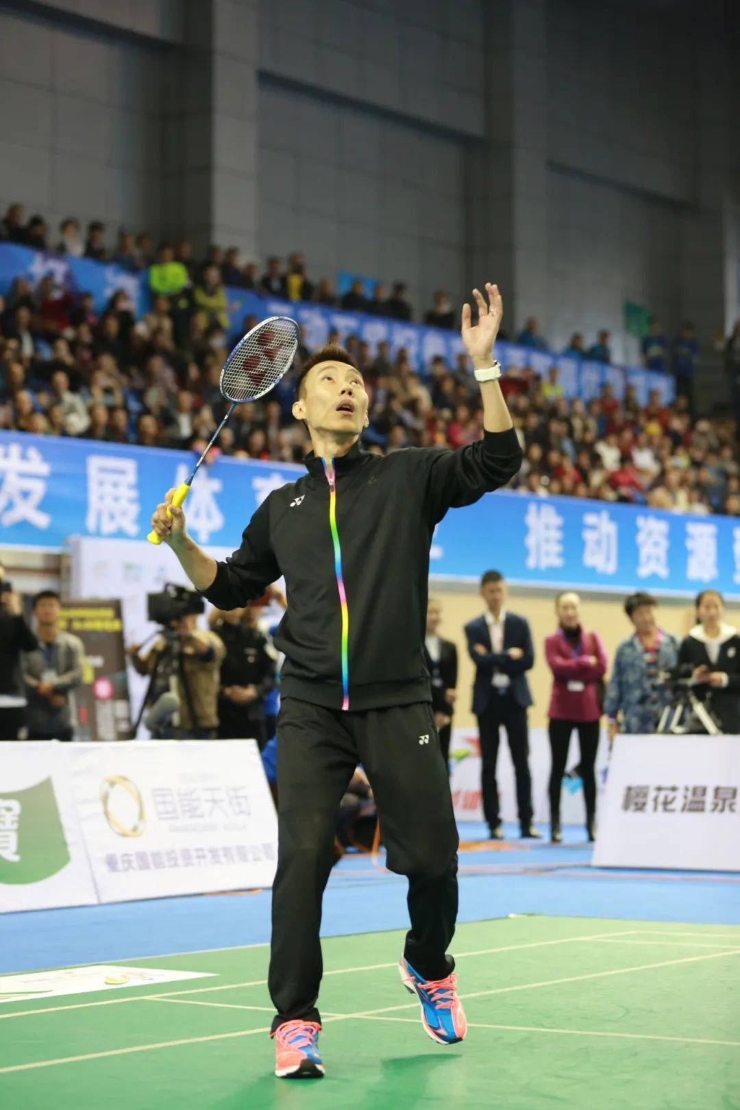 马来西亚羽毛球队横扫印度羽毛球队，李宗伟制霸全场