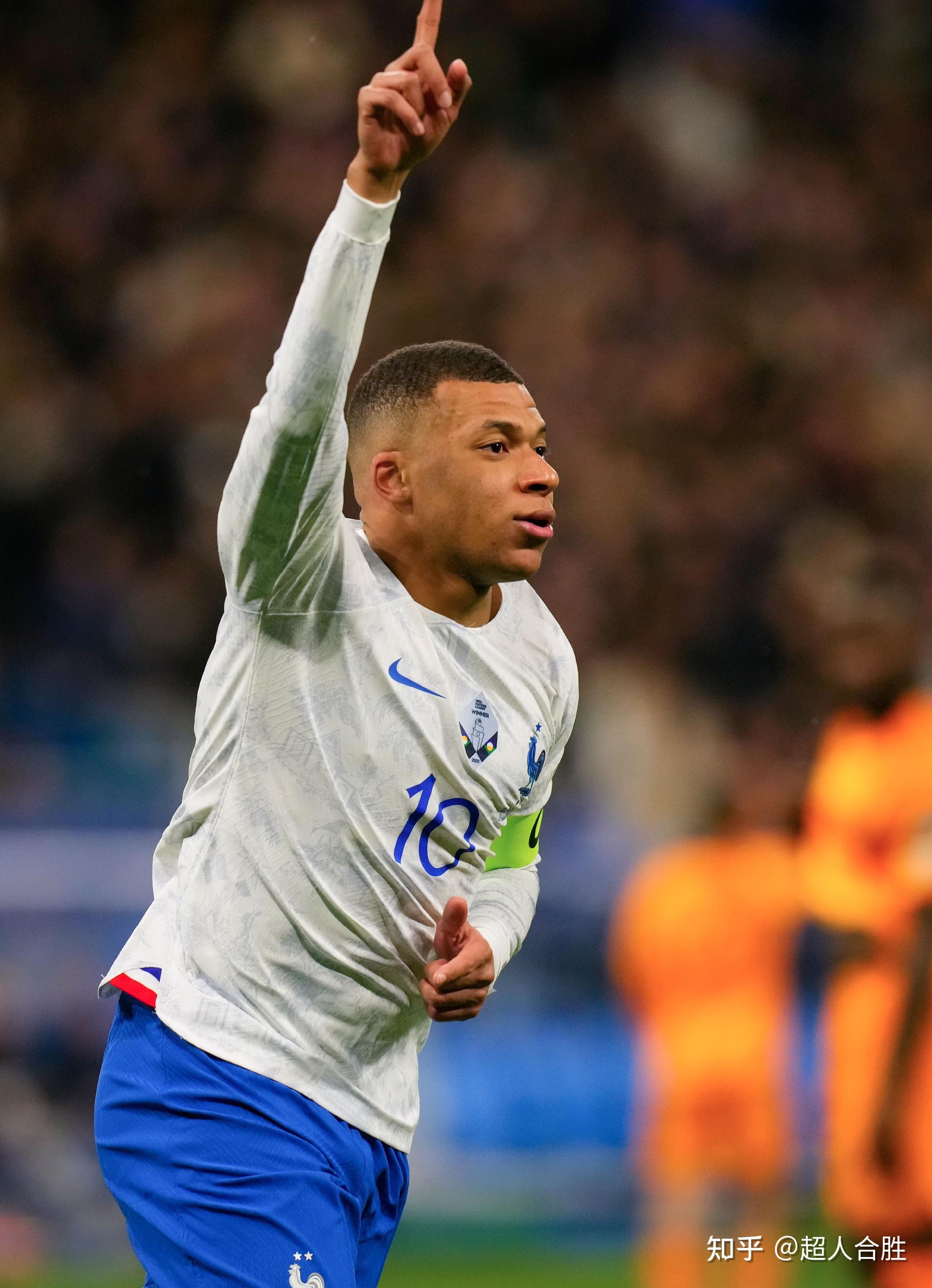 韩国乒乓球队完胜法国乒乓球队，波尔三分雨点燃全场