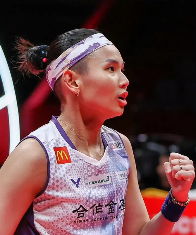 法国队翻盘德国队,戴资颖惊艳四座 法国队翻盘德国队,戴资颖惊艳四座