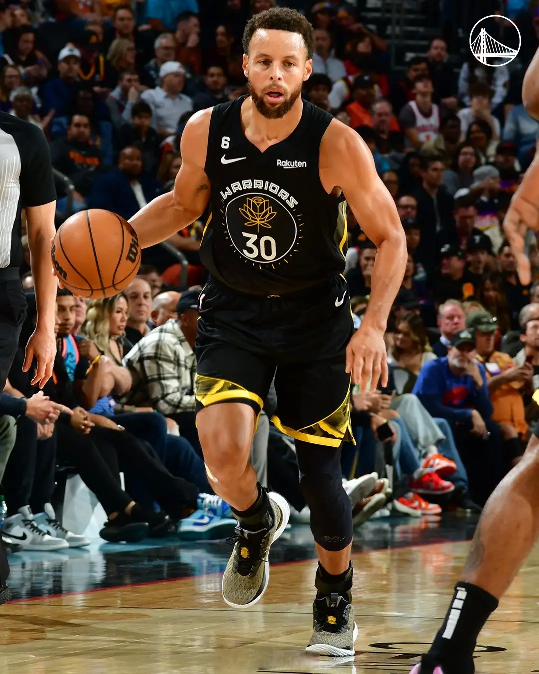 山西队碾压太阳,克莱关键制胜 山西队碾压太阳,克莱关键制胜