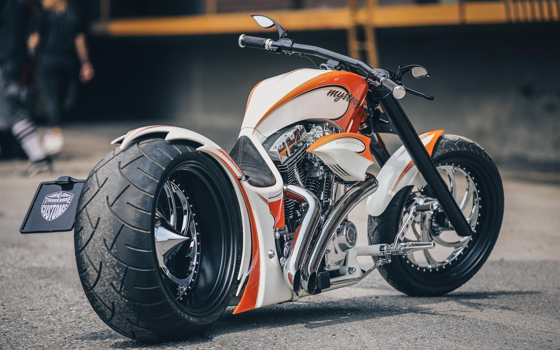 球场上的钟摆，欧冠决赛之夜，阿克如何以攻防转换的脉搏定义现代足球