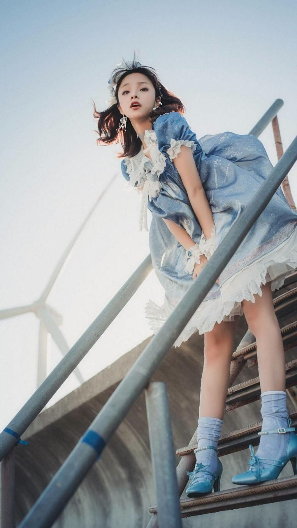 三分超车,当赛道乔治在揭幕战接管,篮球场写下速胜传奇