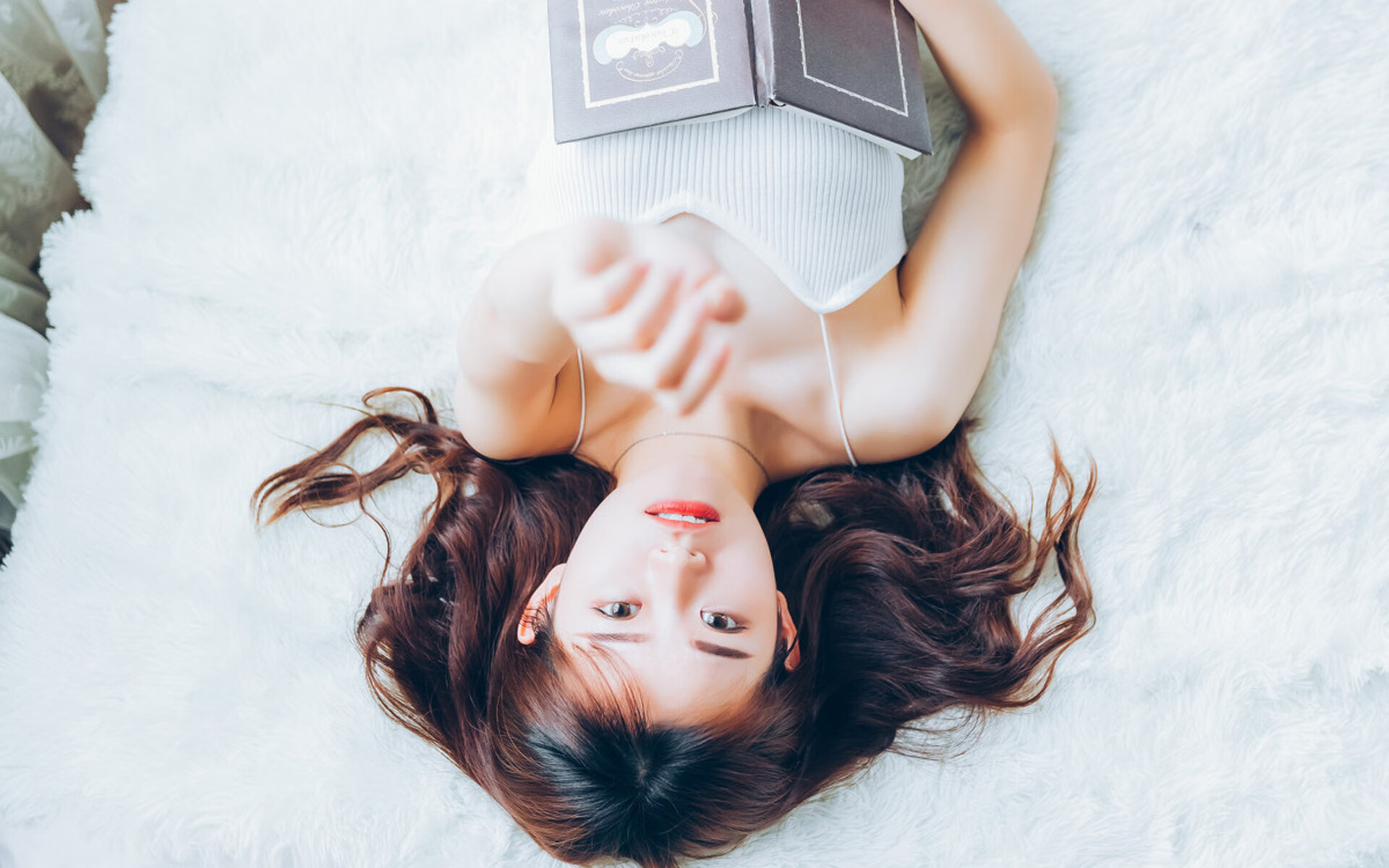 高原风暴与德式利刃，格纳布里爆发与玻利维亚征服冰岛的双重奏